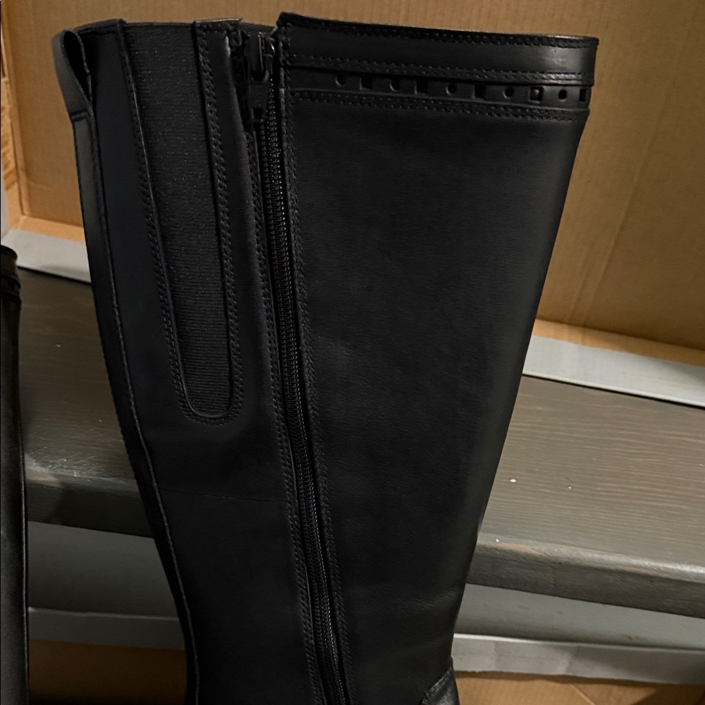 Rockport Elegant Black Tall Boots - Picture 5 of 7